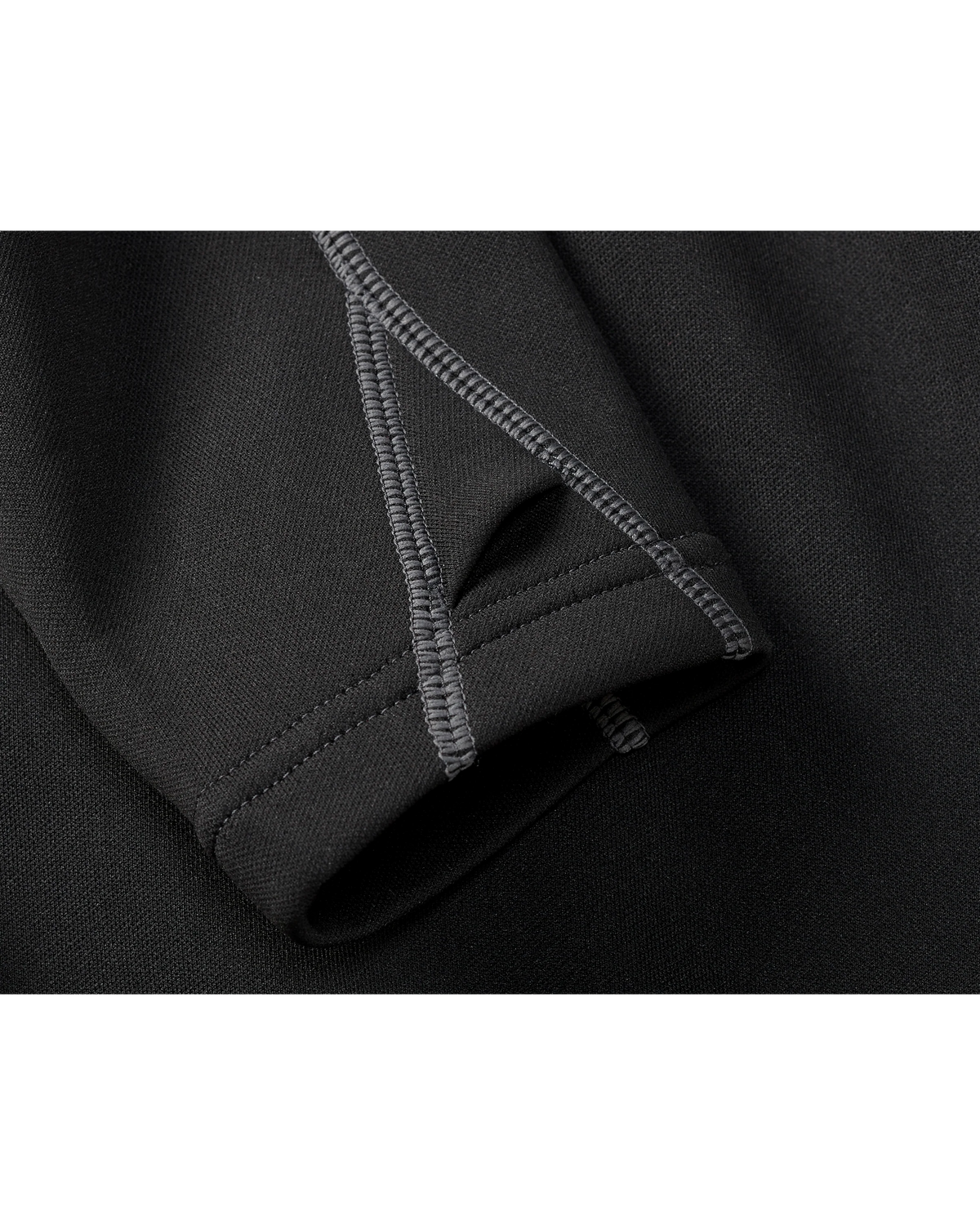 Peloton 200 Zip-T | Black