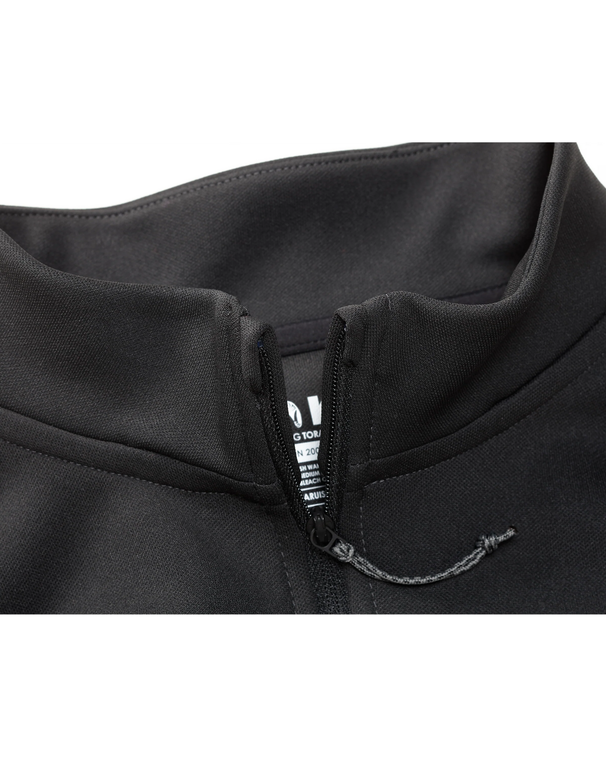 Peloton 200 Zip-T | Black